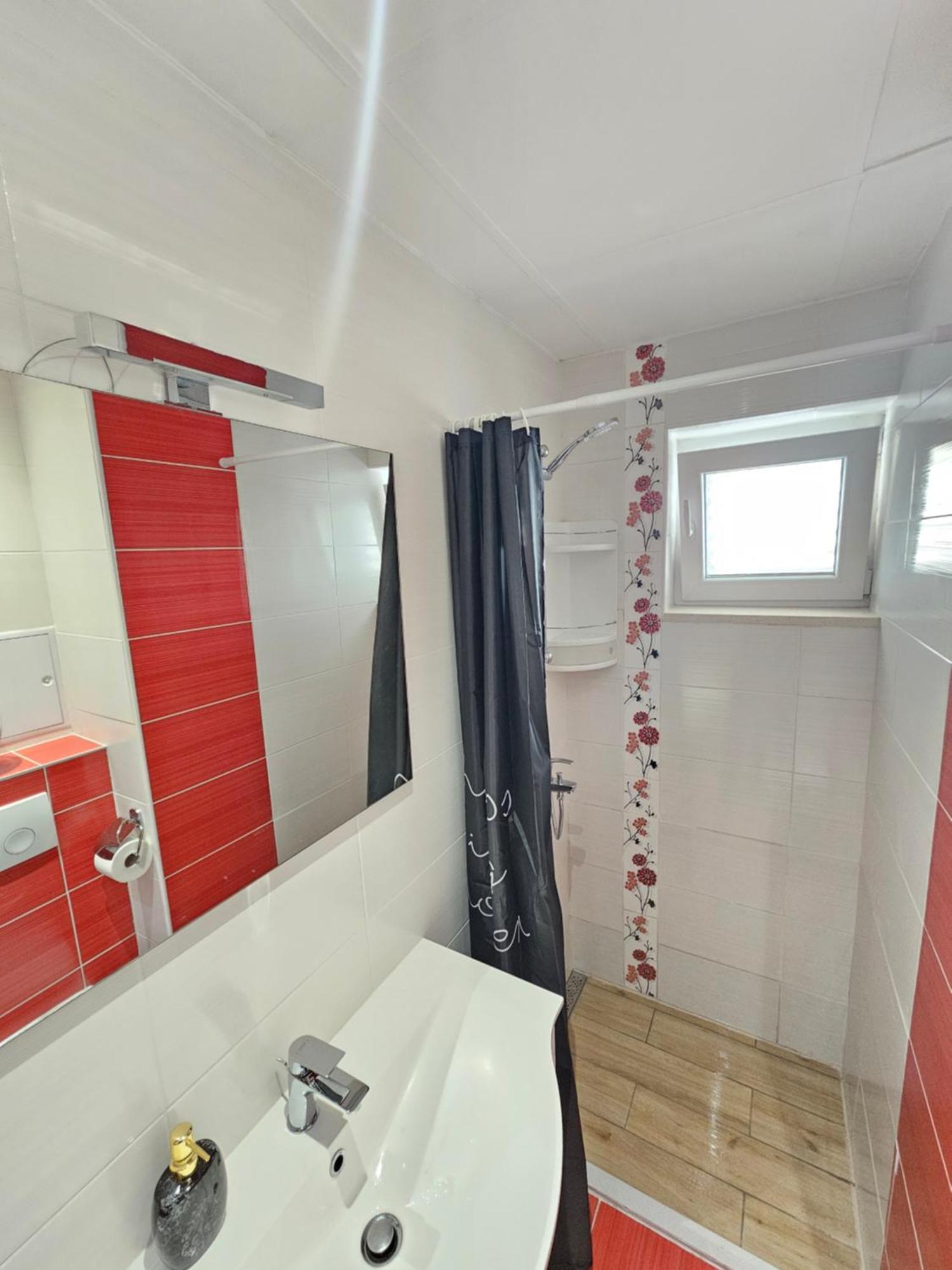 Apartments Iva Makarska Ngoại thất bức ảnh