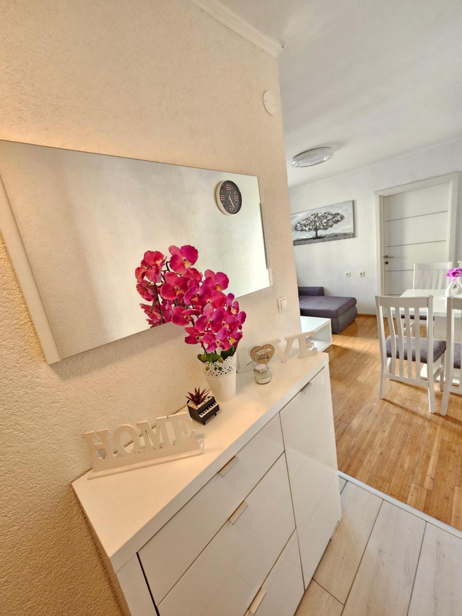 Apartments Iva Makarska Ngoại thất bức ảnh